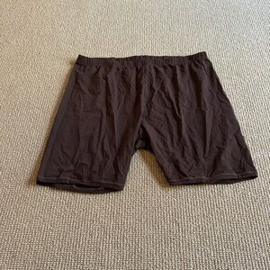 Skims Cocoa Fits Everybody Bike Shorts, Size 4X NWT